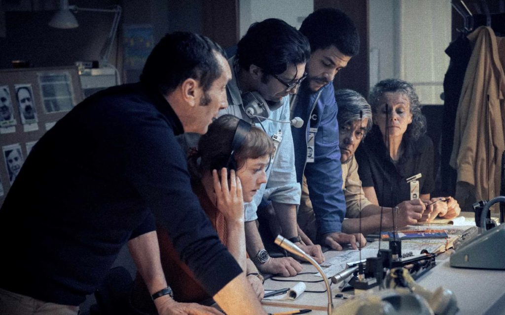 Review: “Setembro 5” (2024). Um thriller tenso que explora os dilemas éticos do jornalismo em meio a uma tragédia