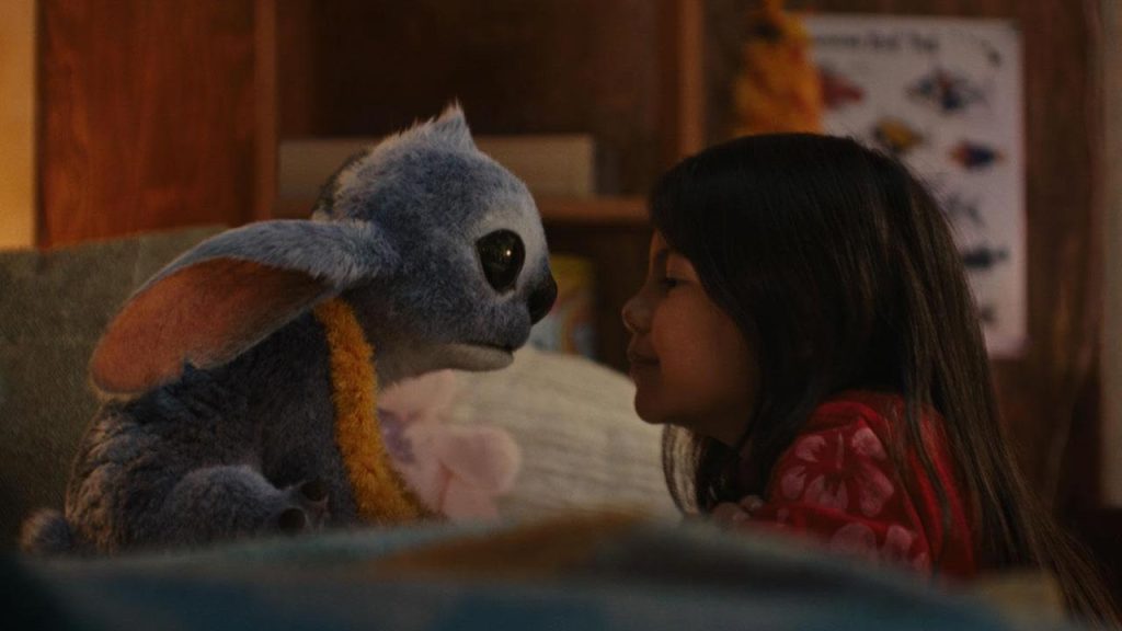 Live-action de “Lilo & Stitch” reinventa clássico com emoção e humor intergaláctico